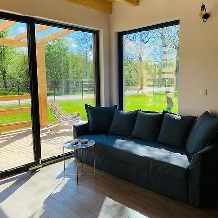 別荘 Debowy Zakatek