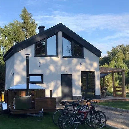 Semesterbostad Debowy Zakatek Sasino